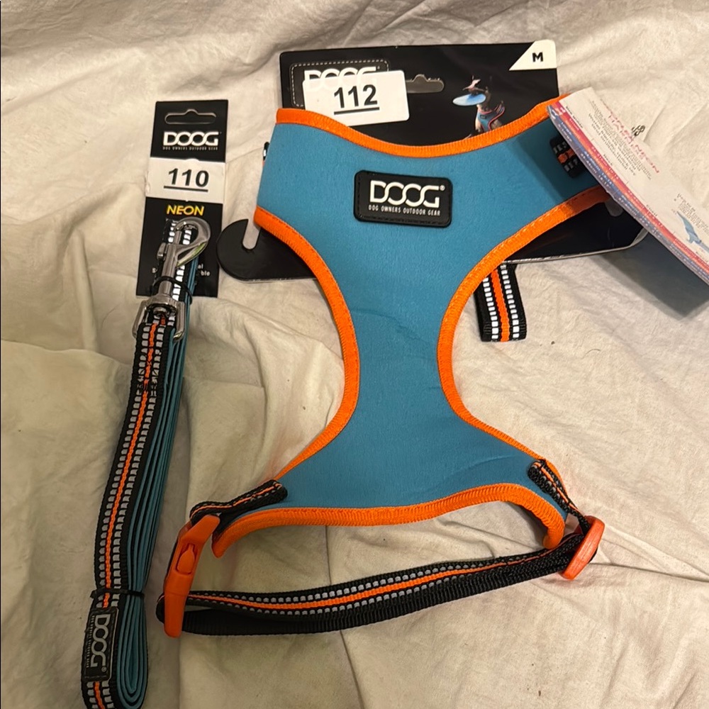 DOOG Blue and Orange Dog Harness and Leash Set